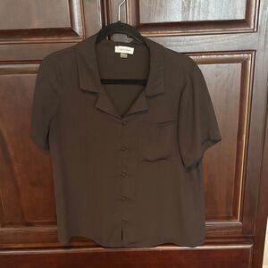 Calvin Klein woman Brown Short-Sleeve Button-Up Shirt
